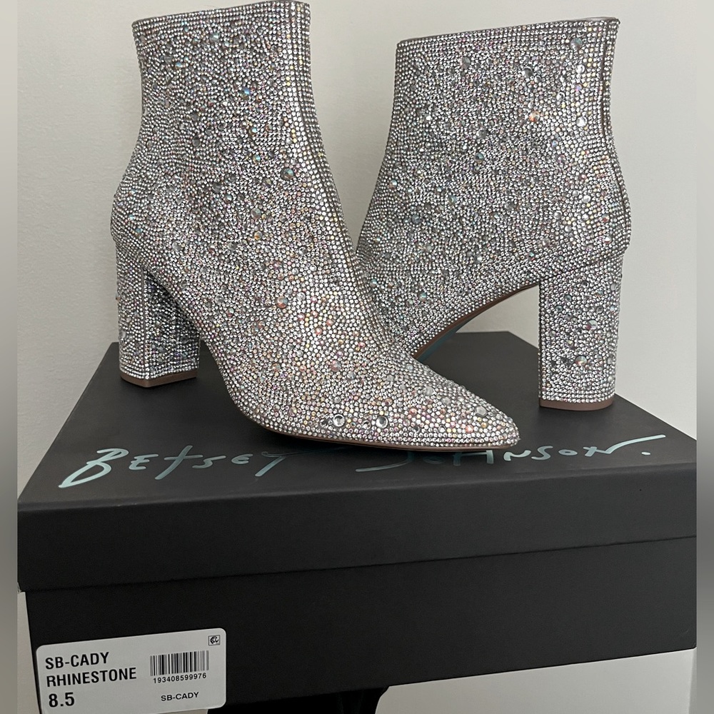 Betsey Johnson Cady Rhinestone Booties size 8.5 NWT